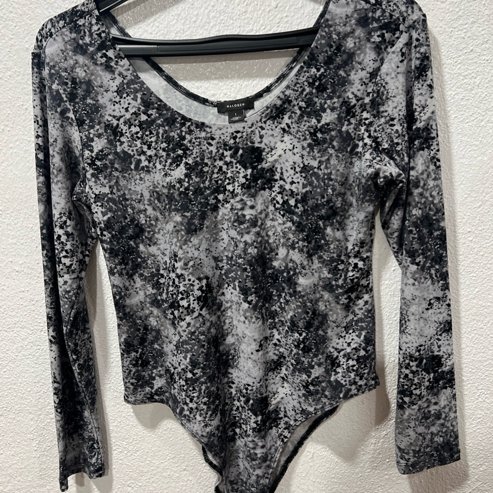 Black and Gray Long‎ Sleeve Top